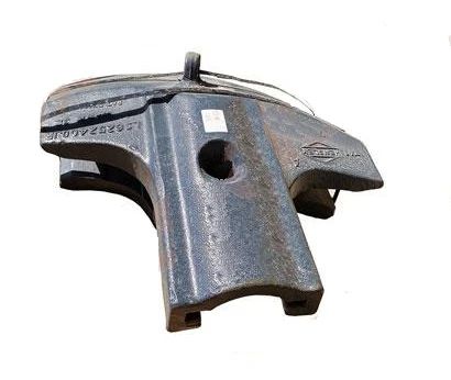 LS6252400JR KOMATSU HEAVY DUTY LIP PROTECTION RH